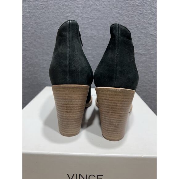 Vince. Easton Black Nubuck Pointed Toe Heel Ankle Booties Womens Size 8M - Picture 3 of 12
